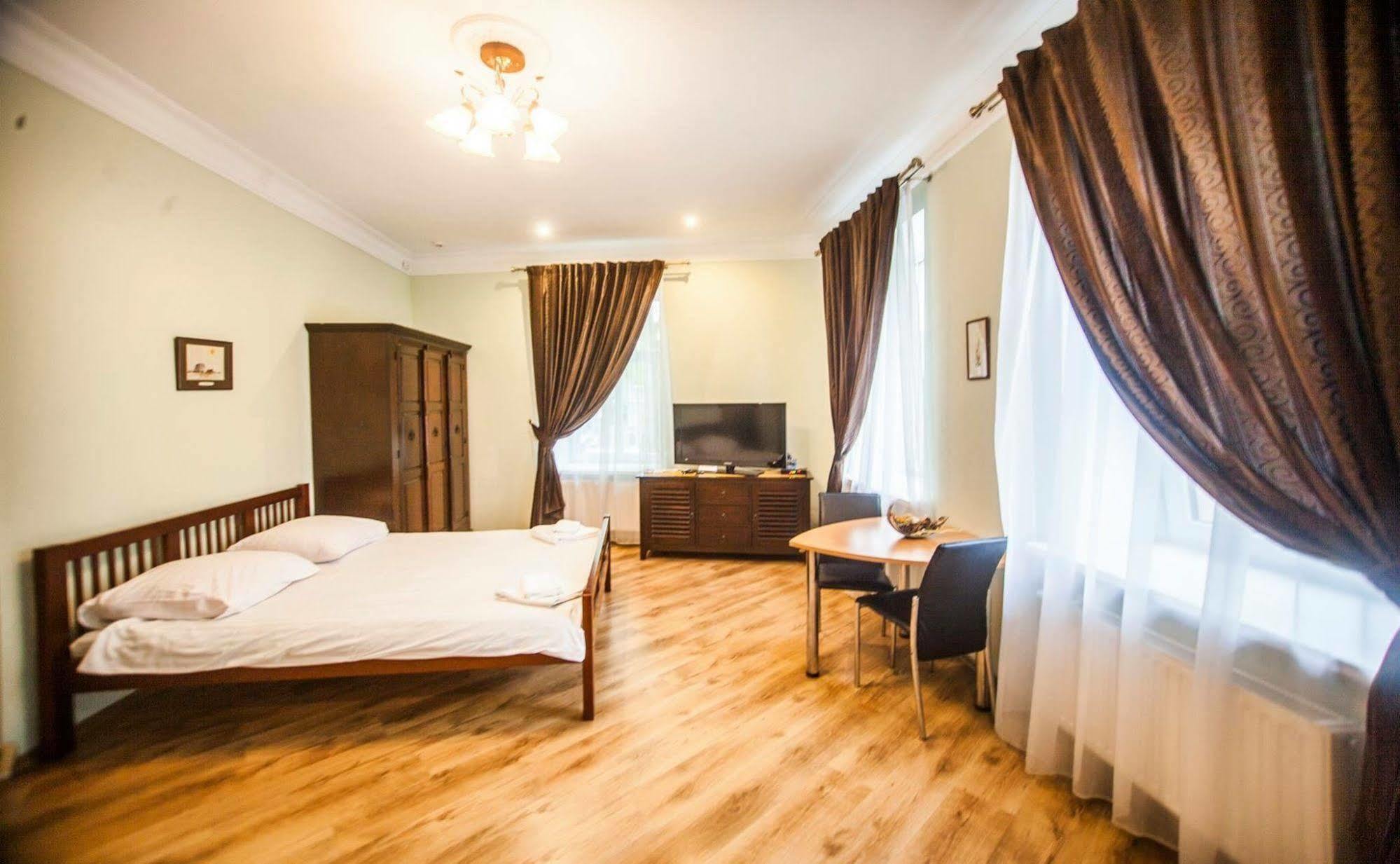 Apartamenti Dvinska Daugavpils Exterior photo
